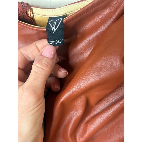 Windsor High Waist Pleat Brown Faux Leather Mini Skirt Junior M - Picture 3 of 4